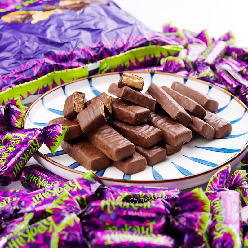 Kpokaht Chocolate Candy Bars with Nuts Sweet Snack Food Present 紫皮糖KDV巧克力糖果坚果夹心