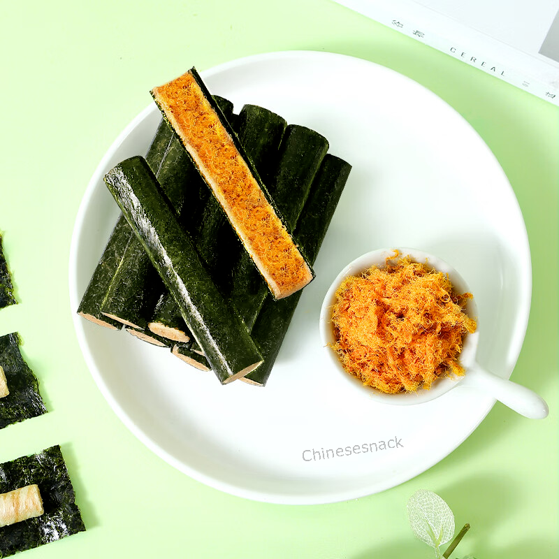 Three Squirrels Floss Seaweed Rolls Chinese Snacks 三只松鼠肉松海苔卷